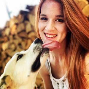 Meet your Posher, Janaye